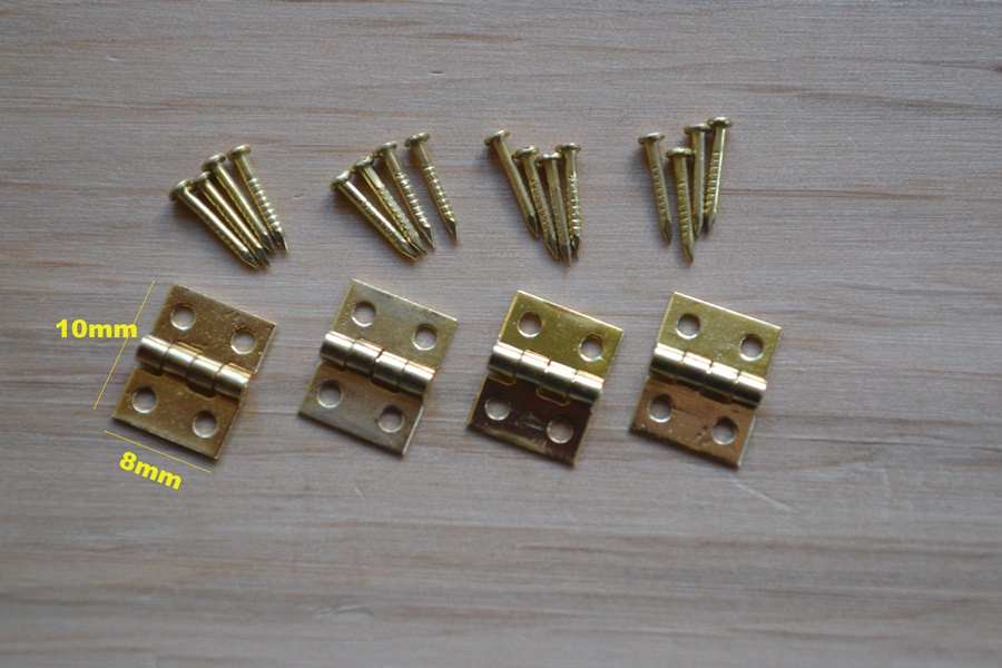 Pack of four 18mm brass hinges - Micro Miniatures